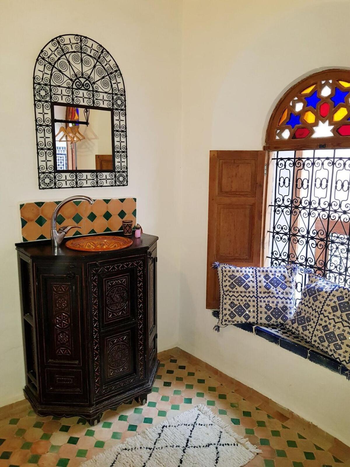 Riad Inspira Bed and Breakfast Meknès Værelse billede